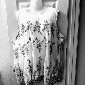 SHANNON FORD NEW YORK WOMEN PULLOVER TOP SIZE 3X